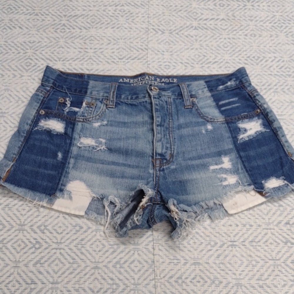 American Eagle Outfitters Two-Tone Distressed Denim Shorts - Light & Dark Blue